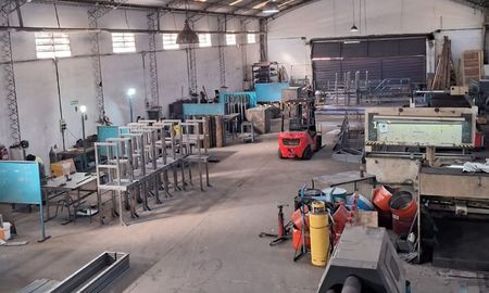 JYD Forconi se especializa en el diseño y fabricación de estructuras metálicas y componentes de ingeniería en caucho y plástico.
