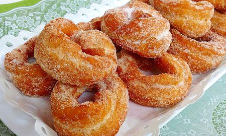 Rosquitas de anís para la merienda. Rosquitas de anís para la merienda.