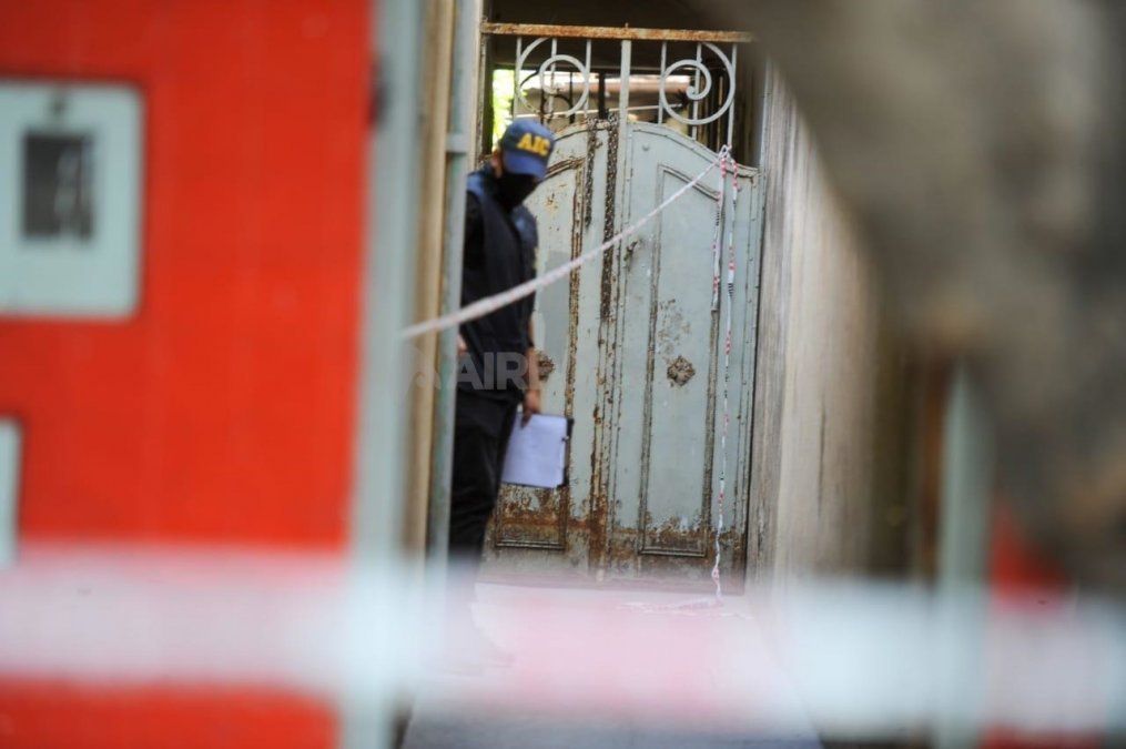 El hombre fue encontrado muerto en el interior de una casa ubicada dentro de un pasillo.&nbsp;