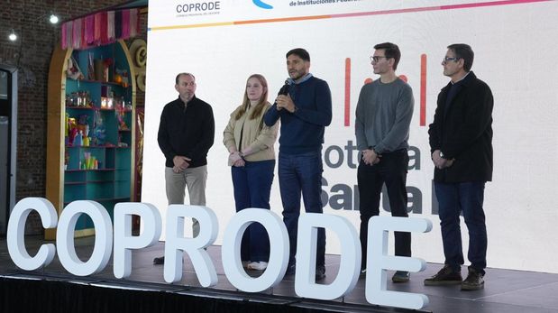 Más de 350 dirigentes deportivos de toda la provincia participaron del Segundo Congreso para Dirigentes Deportivos en La Redonda.&nbsp;