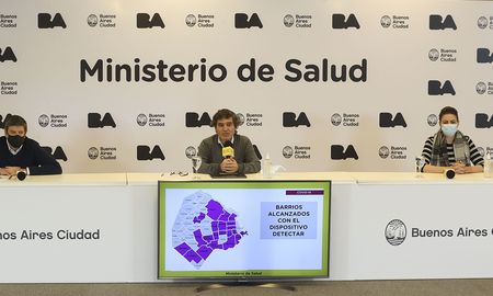 El ministro de Salud de CABA, Fernando Quiroz, en la conferencia diaria por el coronavirus en Buenos Aires. El ministro de Salud de CABA, Fernando Quiroz, en la conferencia diaria por el coronavirus en Buenos Aires.