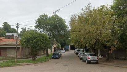 Robo express en Barranquitas: rompieron el vidrio de una camioneta y se llevaron un maletín con documentos