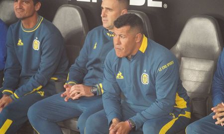 Jorge Almirón suspendió la conferencia tras la eliminación de Rosario Central ante River Jorge Almirón suspendió la conferencia tras la eliminación de Rosario Central ante River