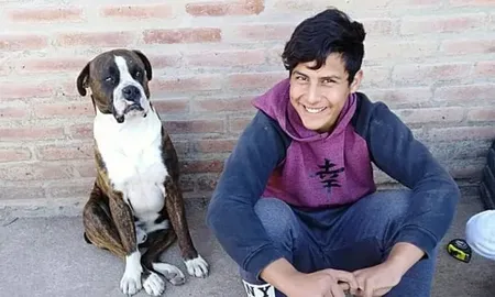 Seis policías cordobeses comenzaron este lunes a ser juzgados por un jurado popular por el crimen del adolescente Joaquín Paredes. Seis policías cordobeses comenzaron este lunes a ser juzgados por un jurado popular por el crimen del adolescente Joaquín Paredes.