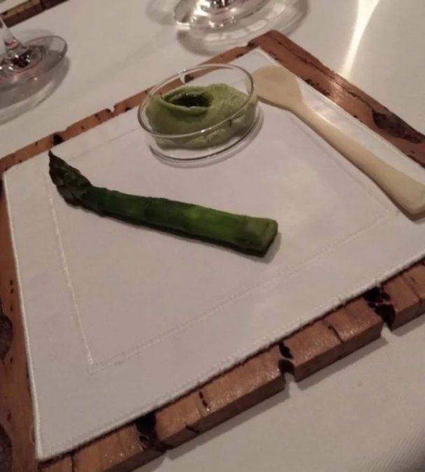 Uno de los platos que ofrece Tegui y generó polémica.