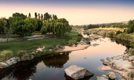 El río Panaholma se convirtió en uno de los destinos más buscados para disfrutar del verano en Córdoba. El río Panaholma se convirtió en uno de los destinos más buscados para disfrutar del verano en Córdoba.