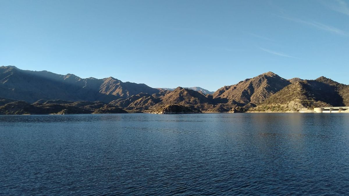 El dique Nogolí amplía las propuestas recreativas y consolida a la zona como una opción fuerte del turismo de cercanía. El dique Nogolí amplía las propuestas recreativas y consolida a la zona como una opción fuerte del turismo de cercanía.