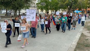 Además de la marcha en Santa Fe, también se realizaron concentraciones en otros lugares del país. 