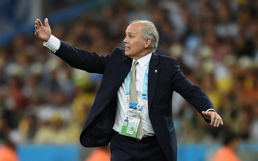 Alejandro Sabella está internado en una clínica porteña y su estado de salud es delicado.