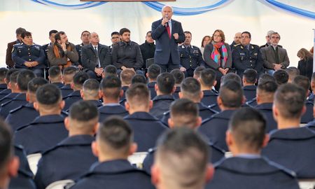 ?el objetivo es que la policia de la provincia sea la fuerza mas eficiente? ?el objetivo es que la policia de la provincia sea la fuerza mas eficiente?