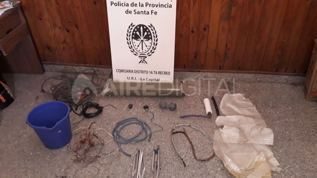 Tres robos en tres días: este sábado detuvieron a tres personas y recuperaron los elementos robados de la planta de LT9