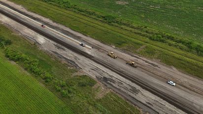 Ruta 1: el Gobierno Provincial avanza con la repavimentación completa entre Alejandra y Arroyo El Gusano