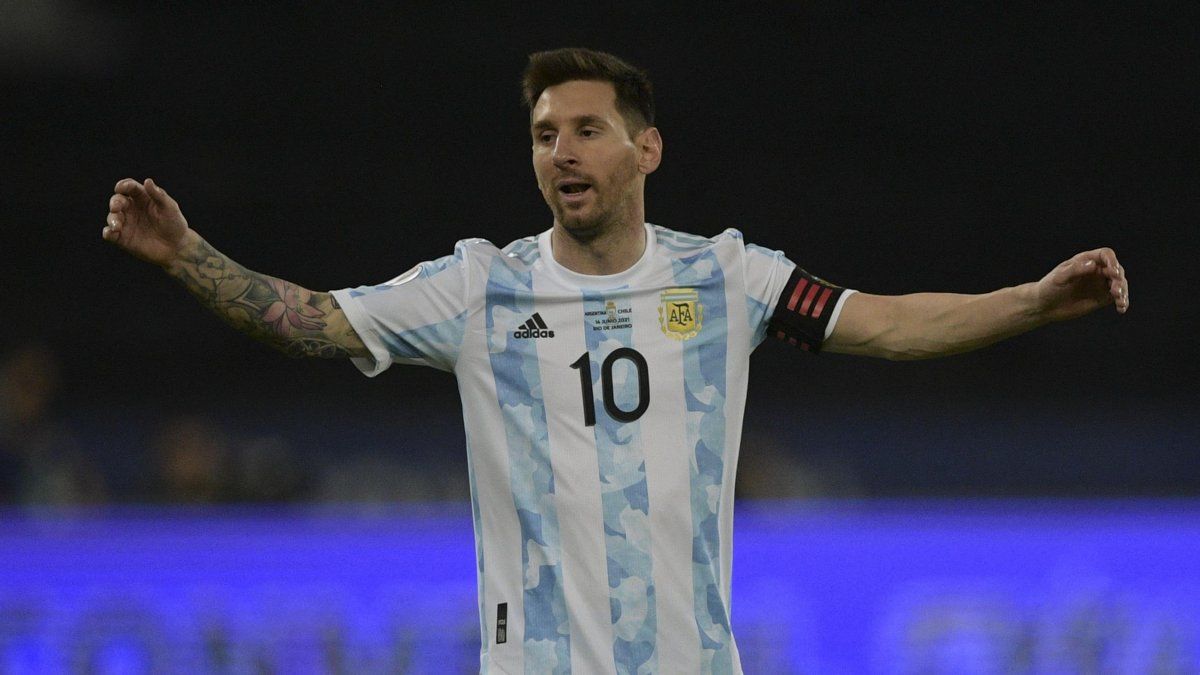 El insólito video de un canal deportivo sobre el miembro masculino de Messi