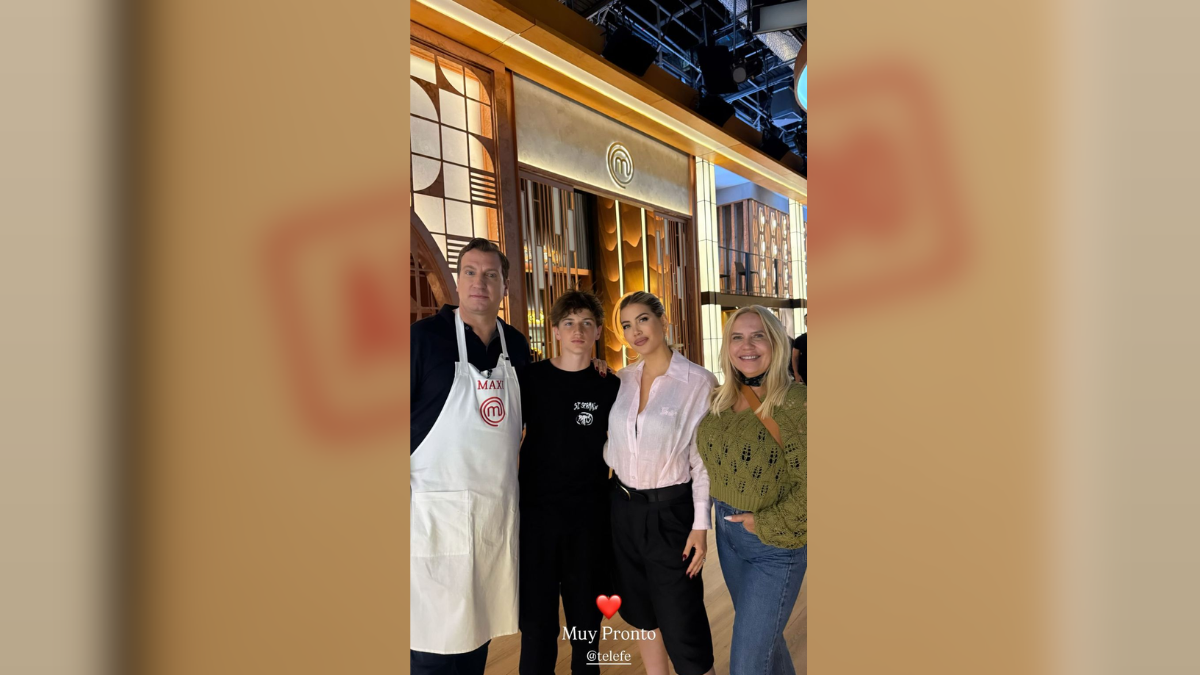 La pícara foto de Wanda Nara y Maxi López, contra Mauro Icardi La pícara foto de Wanda Nara y Maxi López, contra Mauro Icardi