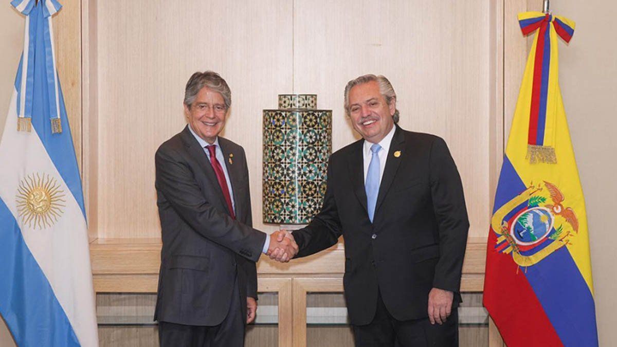 El presidente Alberto Fernández tuvo un encuentro con su parde Ecuador