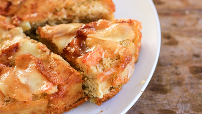 Torta de manzana invertida con aceite: la receta más fácil para hacer cuando quieras