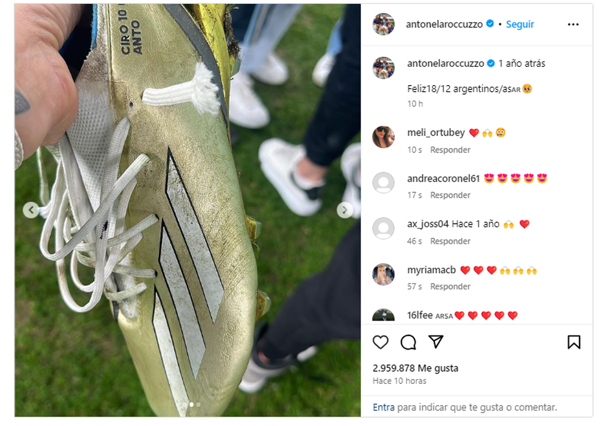 Antonela Roccuzzo compartió una foto inédita del botín de Lionel Messi luego de la final de Qatar 2022. Antonela Roccuzzo compartió una foto inédita del botín de Lionel Messi luego de la final de Qatar 2022.