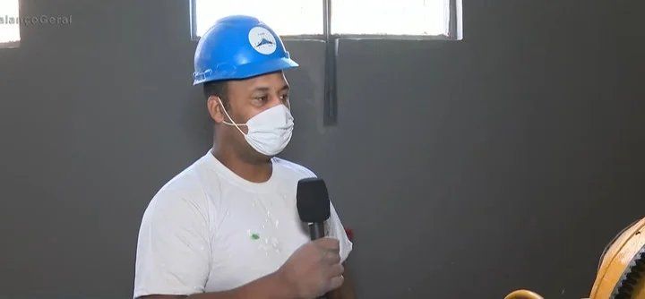 "Yo trabajo en obras, soy pintor y como mucho porque gasto mucha energía", explicó. Foto: Captura TV.