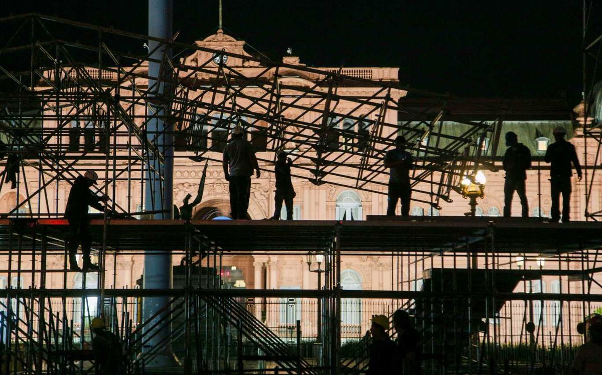 Los preparativos para el acto de CFK este 25 de mayo.