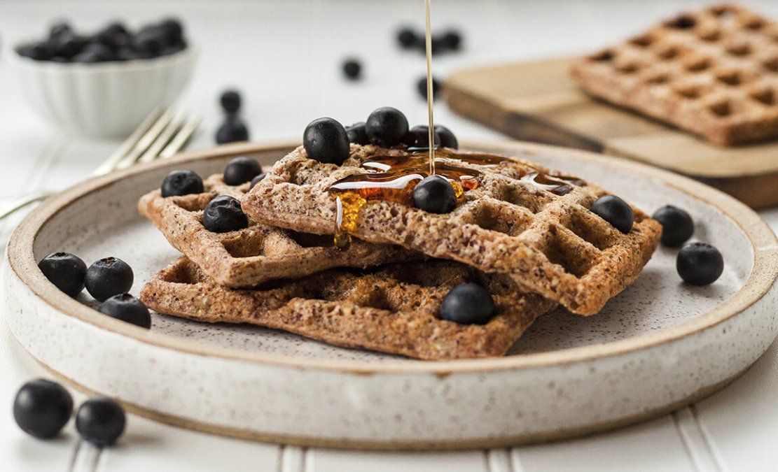 ASÍ SE PREPARAN LAS PANQUEQUES DE AVENA INTEGRAL