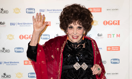 La actriz Gina Lollobrigida se presenta como candidata a senadora en las elecciones italianas.