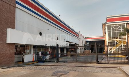 Son tres los casos confirmados en la firma local Son tres los casos confirmados en la firma local