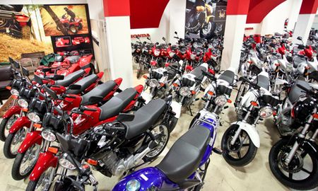 Según la Asociación de Concesionarios de Automotores y la Cámara de Fabricantes de Motovehículos, el patentamiento de motos interanual de mayo se incrementó en un 27,4%.