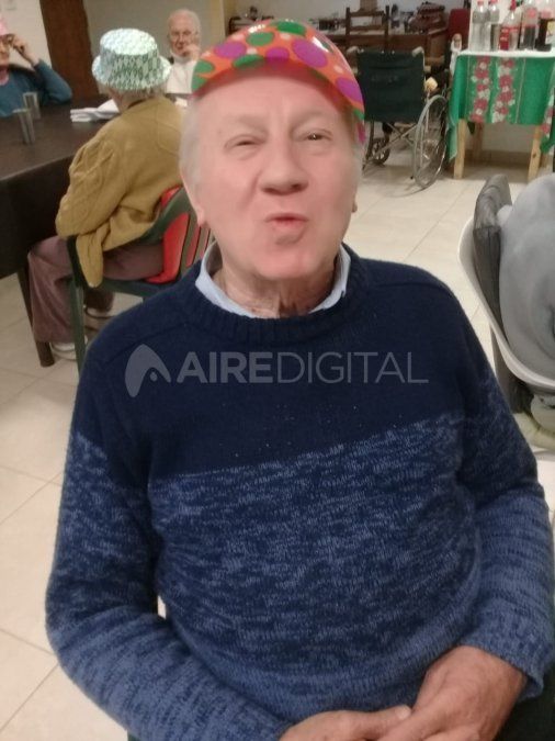 El cotillón y los colores fueron protagonista de la fiesta de los abuelos de la residencia de Gobernador Crespo.&nbsp;