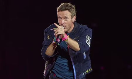Chris Martin sorprendió a sus fans durante el show de Coldplay. Chris Martin sorprendió a sus fans durante el show de Coldplay.