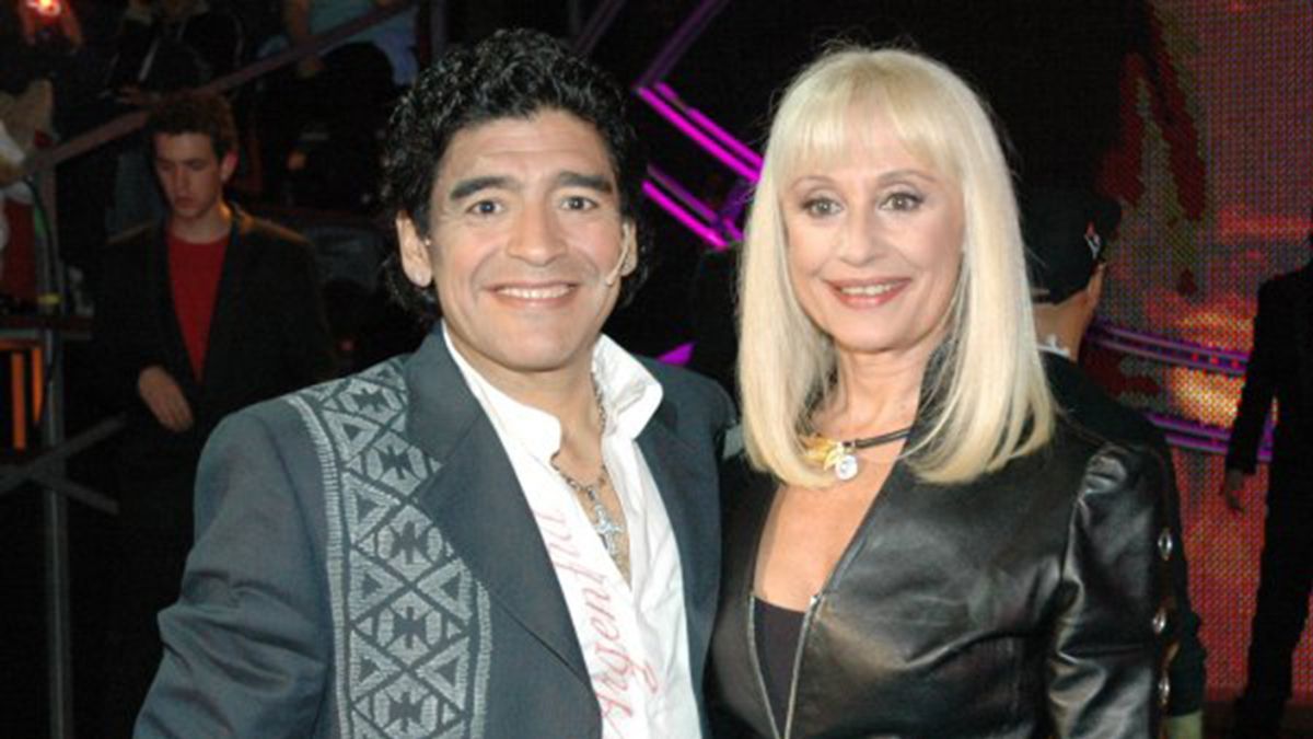 El video del día que Diego Maradona y Raffaella Carrà bailaron juntos en La Noche del Diez.&nbsp;