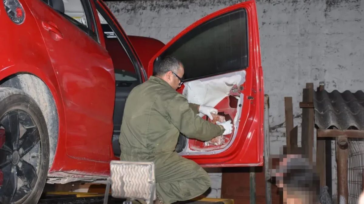 Todo comenzó cuando efectivos del Escuadrón 54 Aguaray de la GNA realizaban un control vial sobre la ruta 34