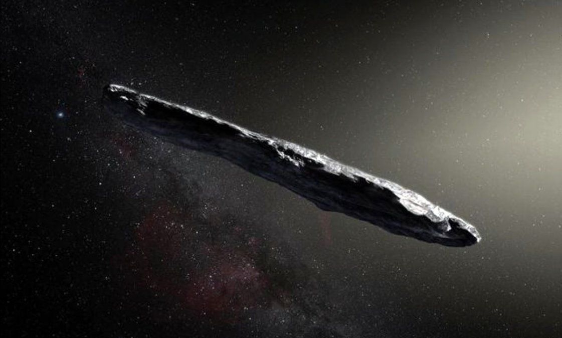 Oumuamua se aleja del Sistema Solar a 130.000 kilómetros por hora en dirección hacia la constelación de Pegaso. (ESO/M. Kornmesser)