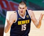Nikola Jokic, compañero de Facundo Campazzo en la NBA, anticipó que no jugará el repechaje ni los Juegos Olímpicos con Serbia. Nikola Jokic, compañero de Facundo Campazzo en la NBA, anticipó que no jugará el repechaje ni los Juegos Olímpicos con Serbia.