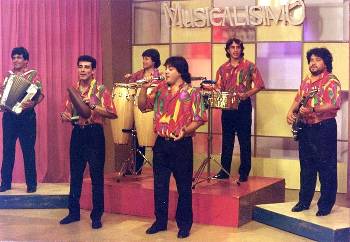 Trinidad, el grupo donde se destacó Leo Mattioli antes de iniciar su carrera solista. Trinidad, el grupo donde se destacó Leo Mattioli antes de iniciar su carrera solista.