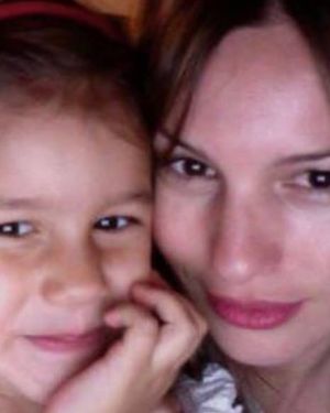 Pampita junto a Blanca, la hija que tuvo con Benjamín Vicuña el 15 de mayo de 2006. Pampita junto a Blanca, la hija que tuvo con Benjamín Vicuña el 15 de mayo de 2006.