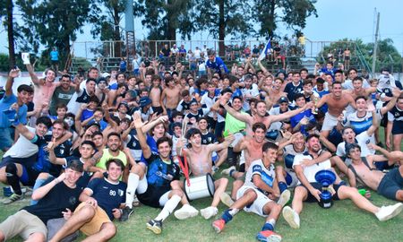 La Salle obtuvo este sábado su tercer título oficial. La Salle obtuvo este sábado su tercer título oficial.