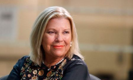 dar propina, la recomendacion de carrio para afrontar la crisis dar propina, la recomendacion de carrio para afrontar la crisis