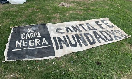 Se cumplen 21 años de la inundación del río Salado en Santa Fe. Se cumplen 21 años de la inundación del río Salado en Santa Fe.