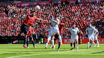 Independiente y Racing igualaron en un caliente clásico de Avellaneda