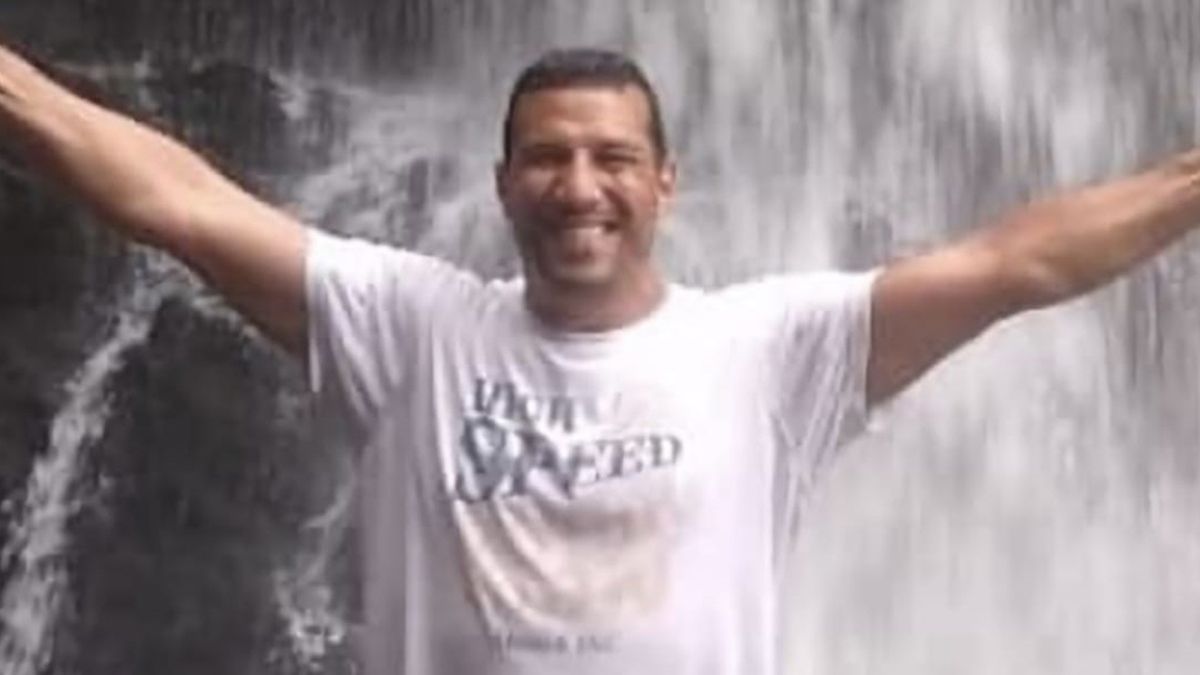 Walter Paglia tenía 47 años, era viudo y padre dos hijos. Trabajaba como filtrador en la cervecería Santa Fe. Walter Paglia tenía 47 años, era viudo y padre dos hijos. Trabajaba como filtrador en la cervecería Santa Fe.