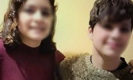 Una compañera de las gemelas argentinas contó que las acosaban y les pegaban en la escuela Una compañera de las gemelas argentinas contó que las acosaban y les pegaban en la escuela
