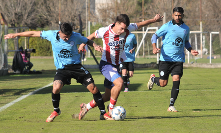 Es el goleador de Unión en reserva, rechazó una oferta millonaria de Arabia y sueña con debutar en Primera. Es el goleador de Unión en reserva, rechazó una oferta millonaria de Arabia y sueña con debutar en Primera.