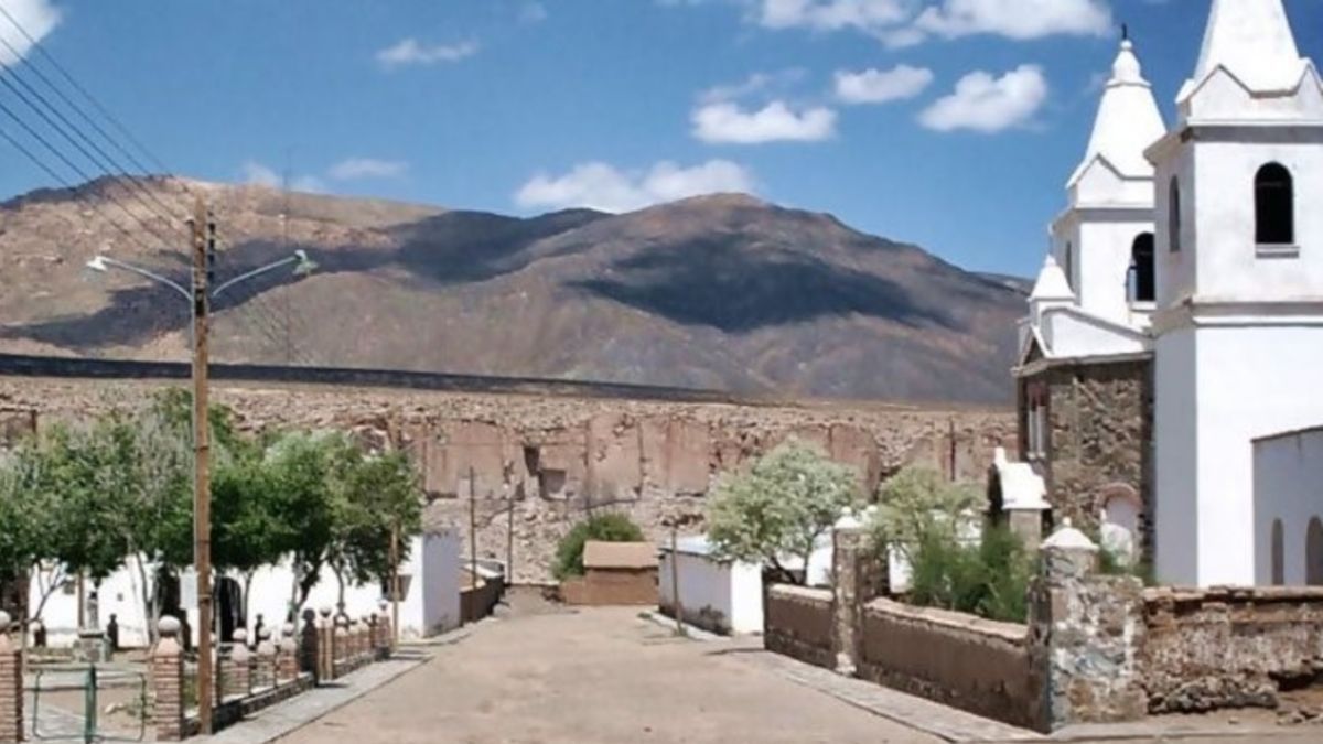 Degustar sus platos típicos de la región forma parte de una tradición al visitar la localidad. Degustar sus platos típicos de la región forma parte de una tradición al visitar la localidad.