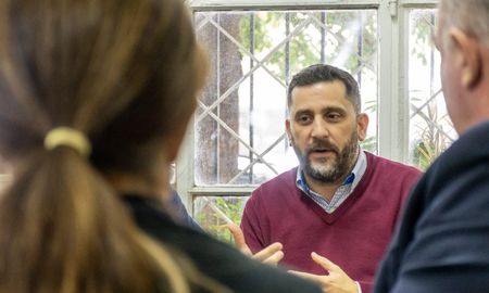 Queremos un régimen de inversiones de contenido federal, estratégico, que tenga en cuenta las necesidades de todo el país, reclama el diputado Cuvertino. Queremos un régimen de inversiones de contenido federal, estratégico, que tenga en cuenta las necesidades de todo el país, reclama el diputado Cuvertino.