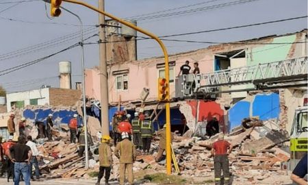 san luis: se derrumbo una casa, murio la duena y un albanil que hacia refacciones san luis: se derrumbo una casa, murio la duena y un albanil que hacia refacciones