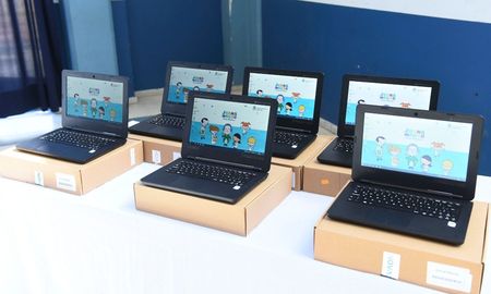 El Plan Juana Manso contempla un inicio de 100 mil computadoras.&nbsp;