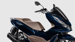 Cuánto sale la Honda PCX160 renovada en marzo 2026 en Argentina.