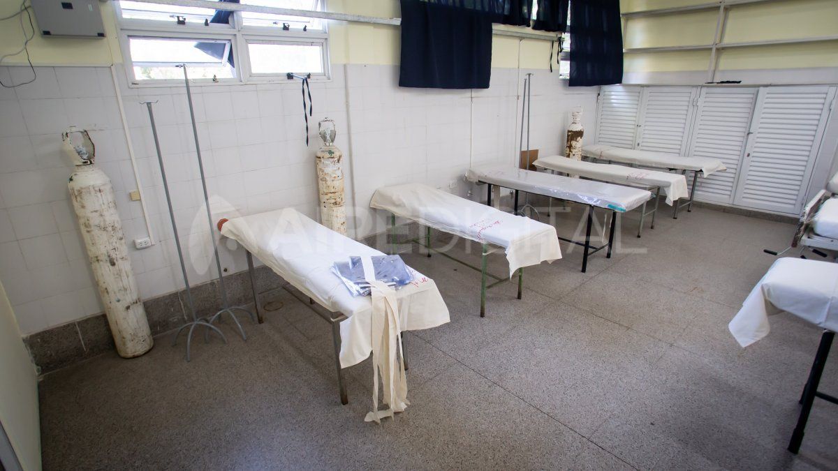 En la sala B del nuevo sector de la guardia del Hospital Cullen hay un área de internación transitoria.  