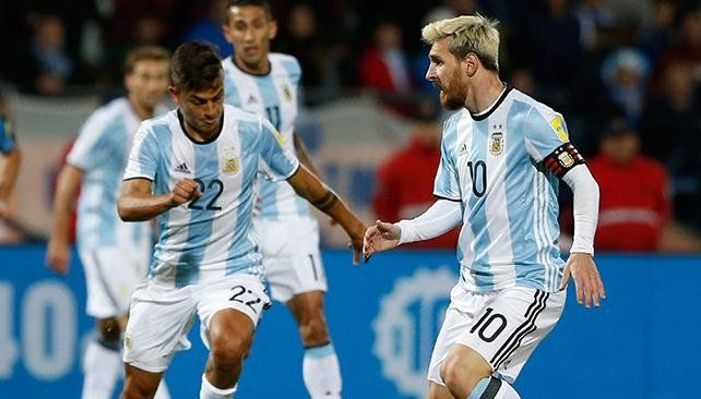 Dybala: “Es un gran placer jugar con Messi”