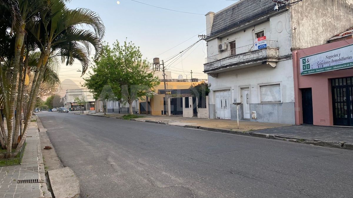 Dos de los presos fugados fueron recapturados en Moreno 3400.